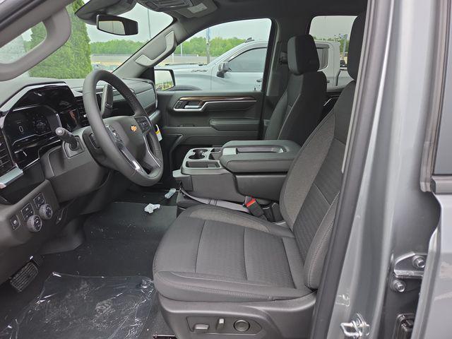 new 2025 Chevrolet Silverado 1500 car, priced at $47,371
