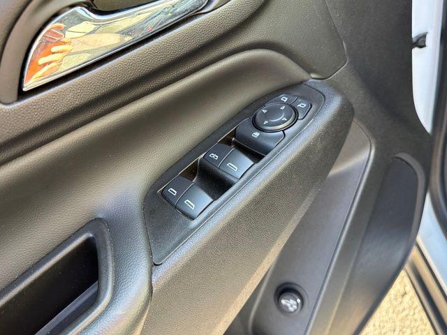 used 2024 Chevrolet Equinox car, priced at $22,999