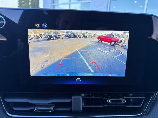 new 2026 Chevrolet Equinox car, priced at $36,592