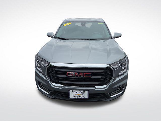 used 2024 GMC Terrain car, priced at $25,736