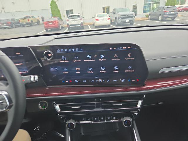 new 2025 Chevrolet Traverse car, priced at $51,115