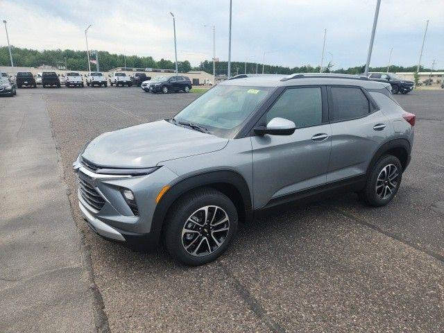 new 2025 Chevrolet TrailBlazer car, priced at $28,463