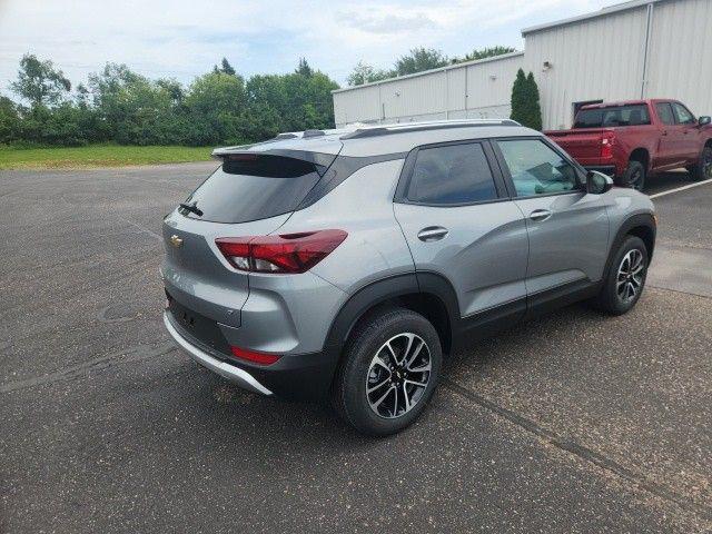 new 2025 Chevrolet TrailBlazer car, priced at $28,463