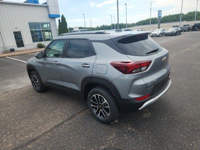 new 2025 Chevrolet TrailBlazer car, priced at $28,463