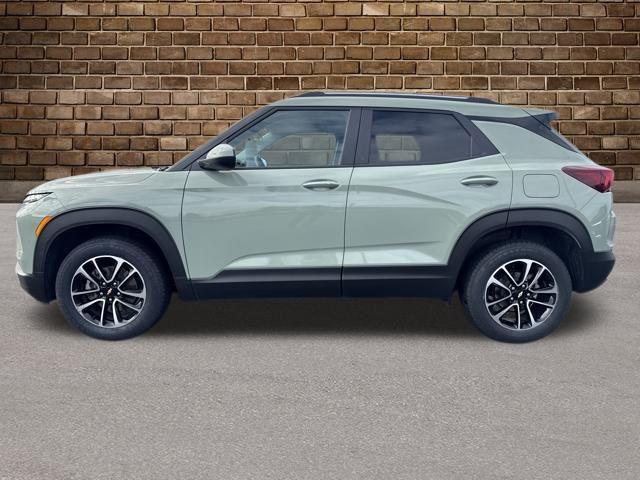 used 2025 Chevrolet TrailBlazer car, priced at $22,433