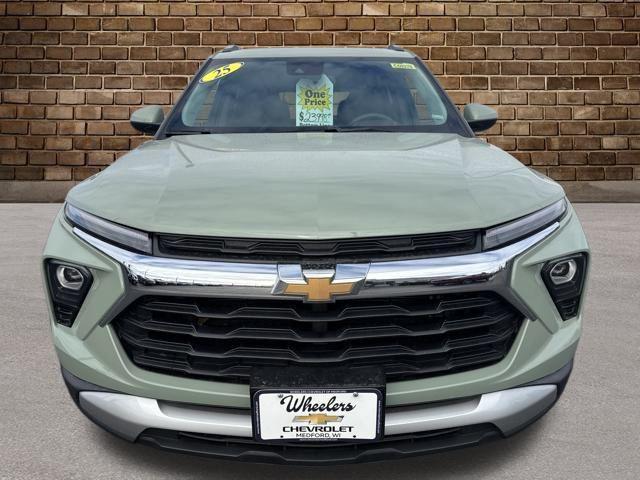 used 2025 Chevrolet TrailBlazer car, priced at $22,433
