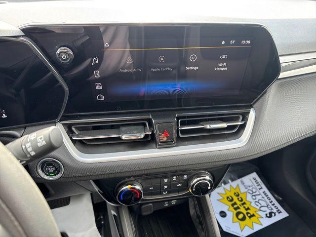 used 2025 Chevrolet TrailBlazer car, priced at $23,987