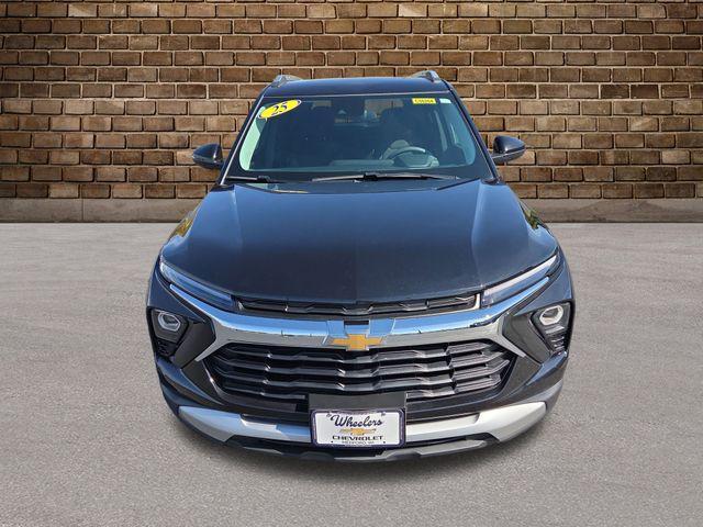 used 2025 Chevrolet TrailBlazer car, priced at $25,355