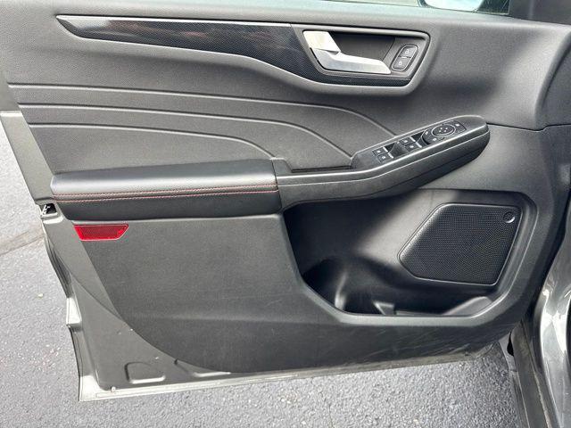 used 2025 Ford Escape car, priced at $28,497