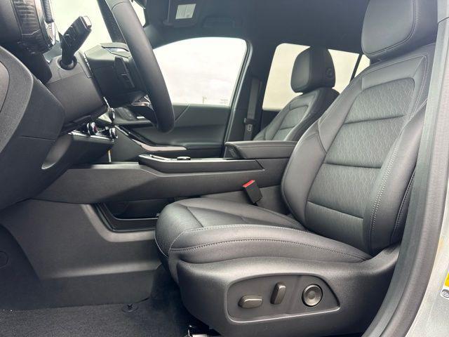 new 2026 Chevrolet Equinox car, priced at $34,041