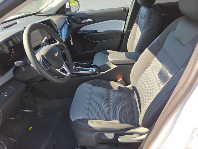 new 2025 Chevrolet Trax car, priced at $24,843