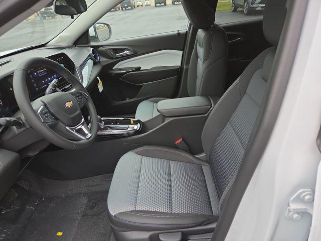 new 2025 Chevrolet Trax car, priced at $24,843