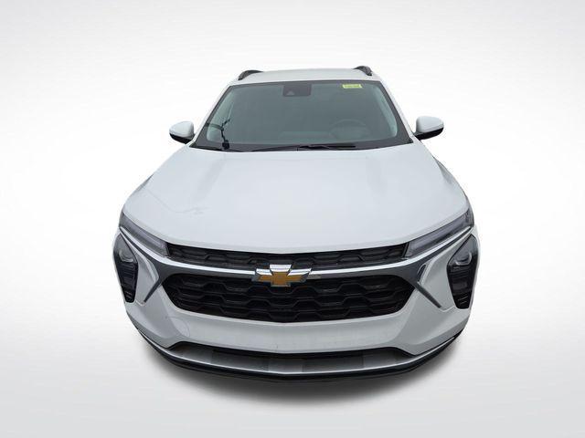 new 2025 Chevrolet Trax car, priced at $24,843