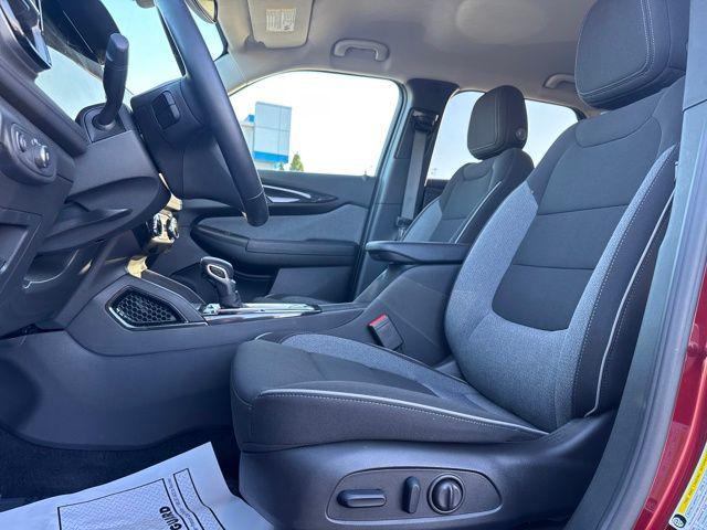 used 2025 Chevrolet TrailBlazer car, priced at $25,580