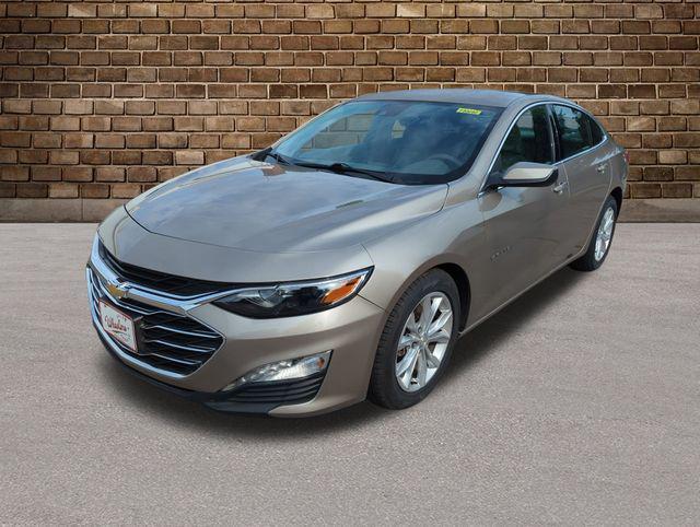 used 2022 Chevrolet Malibu car, priced at $16,921