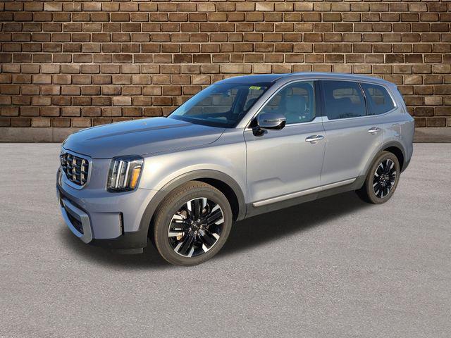 used 2024 Kia Telluride car, priced at $41,494