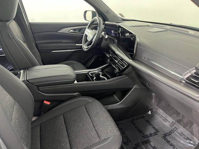 new 2025 Chevrolet Traverse car, priced at $48,630