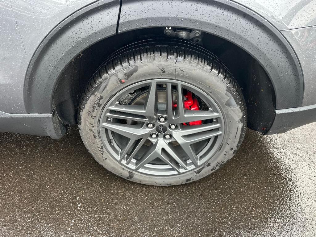 used 2025 Ford Explorer car, priced at $42,920