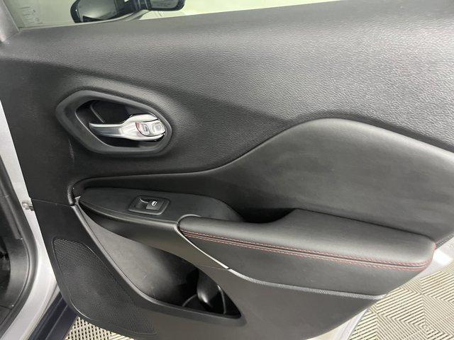 used 2022 Jeep Cherokee car, priced at $25,809
