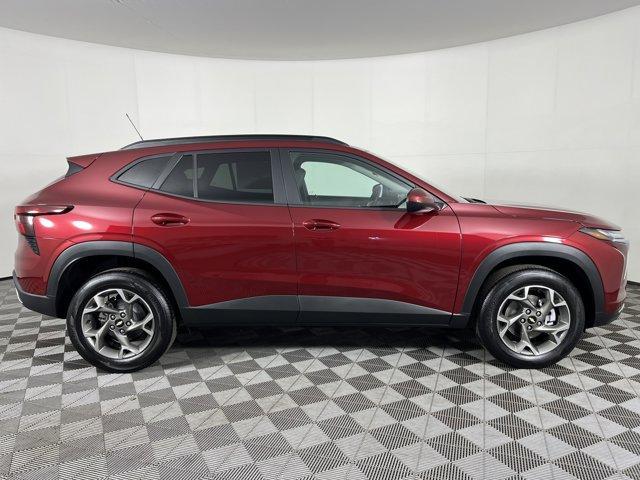 new 2025 Chevrolet Trax car, priced at $25,485