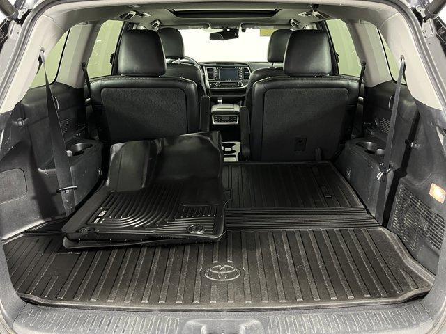 used 2016 Toyota Highlander car, priced at $24,451