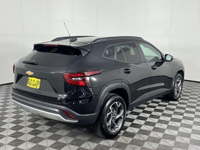 used 2025 Chevrolet Trax car, priced at $25,999