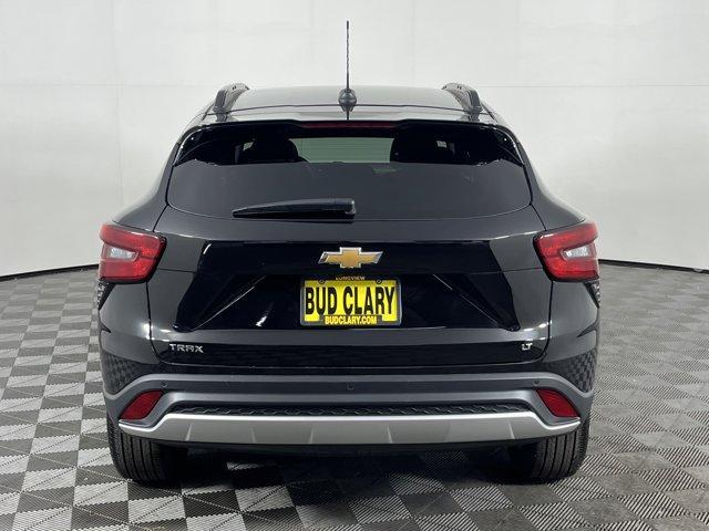 used 2025 Chevrolet Trax car, priced at $25,999