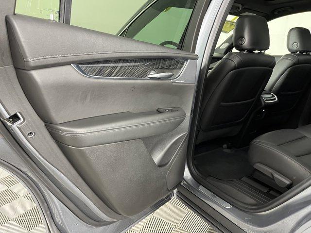 used 2021 Cadillac XT6 car, priced at $34,999
