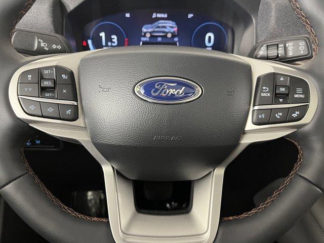 new 2025 Ford Explorer car