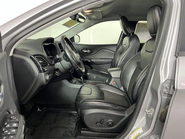 used 2020 Jeep Cherokee car, priced at $16,399
