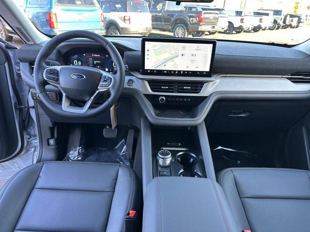 new 2025 Ford Explorer car, priced at $45,917