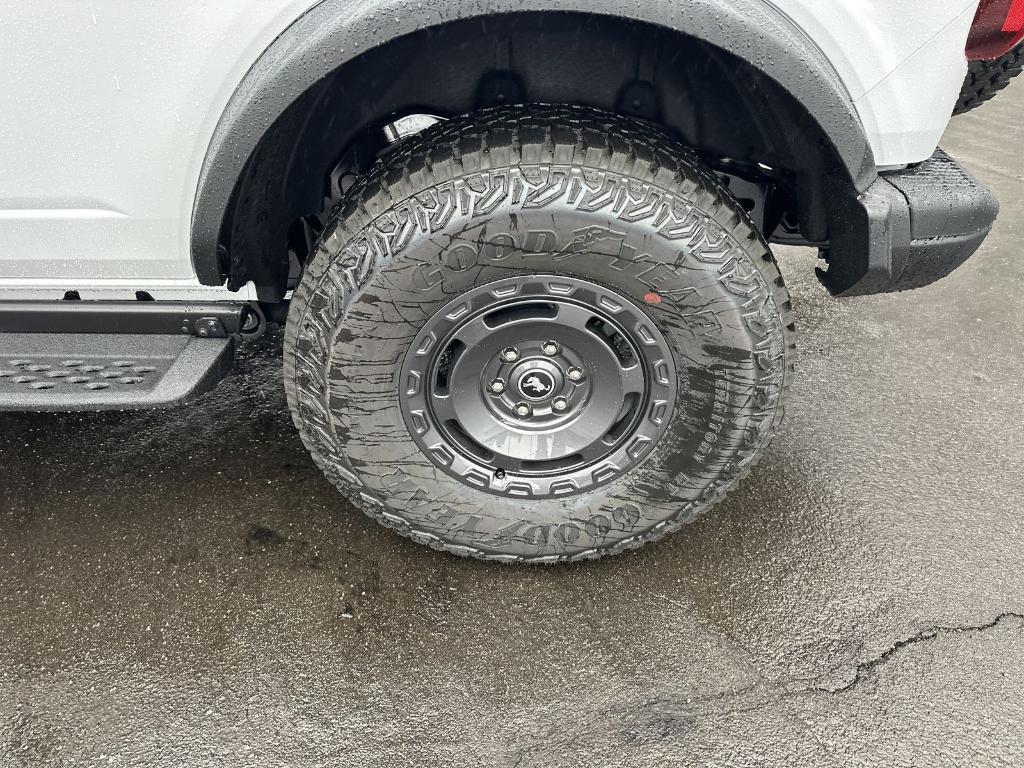 new 2025 Ford Bronco car, priced at $53,429