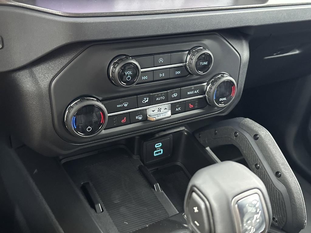 new 2025 Ford Bronco car, priced at $53,429