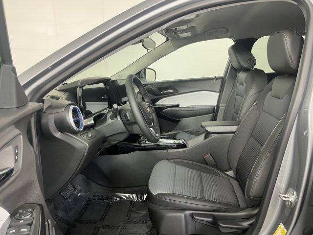 new 2025 Chevrolet Trax car, priced at $25,485