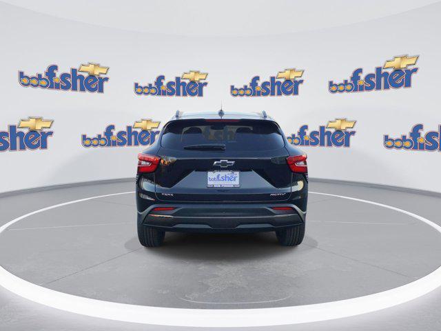 new 2025 Chevrolet Trax car, priced at $27,180