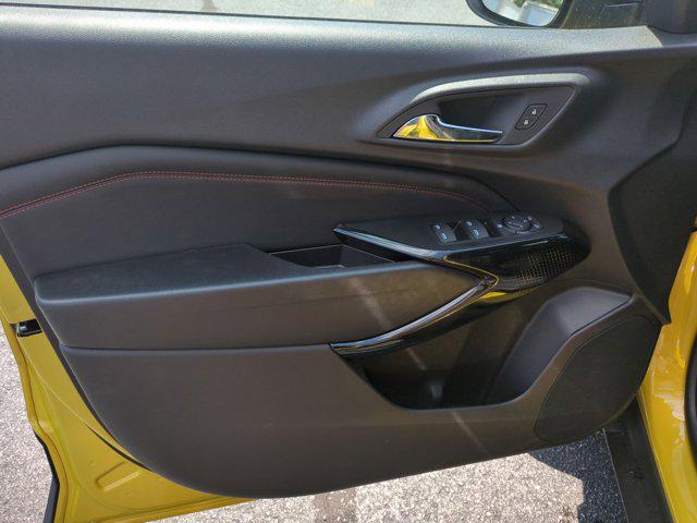 new 2025 Chevrolet Trax car, priced at $27,085