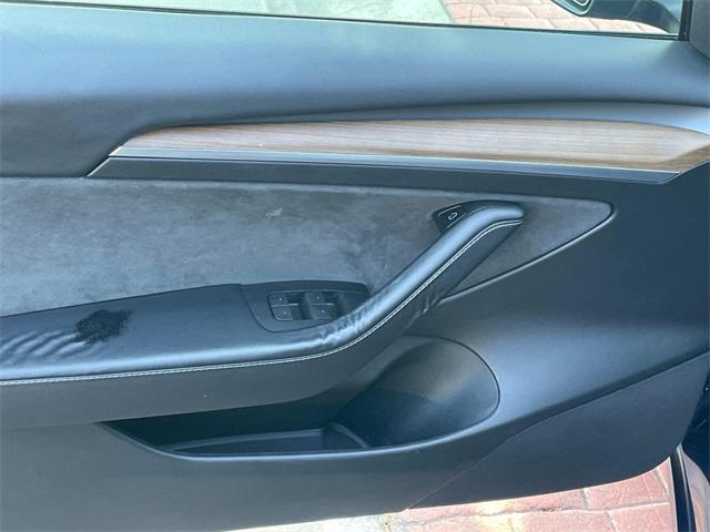 used 2022 Tesla Model 3 car, priced at $17,000