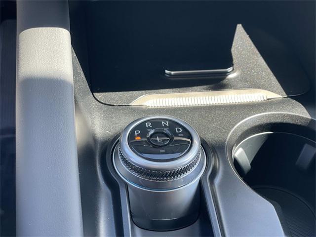 new 2025 Ford Explorer car, priced at $47,594