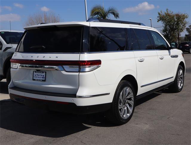 used 2024 Lincoln Navigator car, priced at $94,998