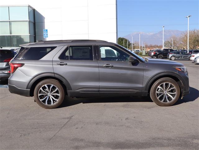 new 2025 Ford Explorer car, priced at $41,313