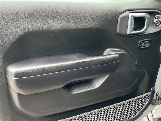 used 2021 Jeep Gladiator car, priced at $31,841