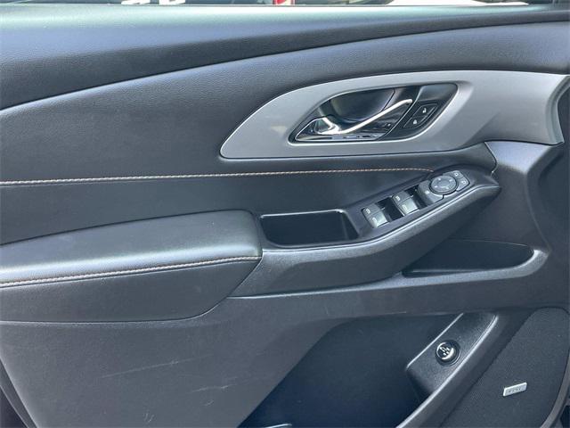 used 2020 Chevrolet Traverse car, priced at $20,234