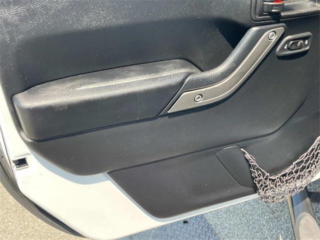 used 2015 Jeep Wrangler Unlimited car, priced at $15,000