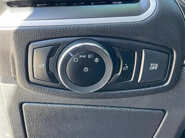 used 2024 Ford Edge car, priced at $21,816