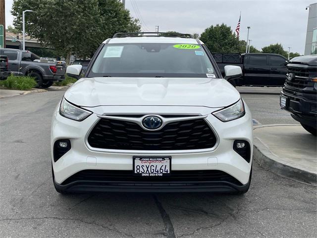 used 2020 Toyota Highlander Hybrid car, priced at $30,810