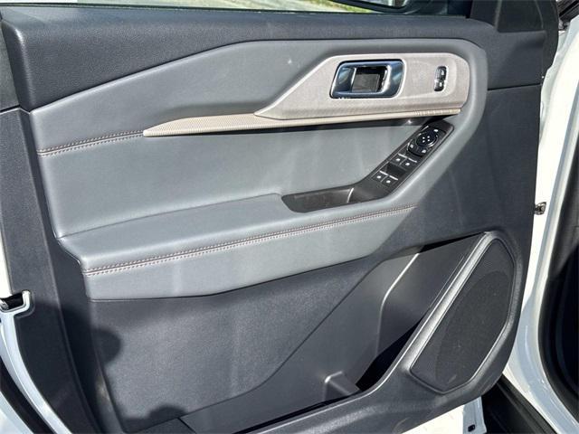 new 2026 Ford Explorer car, priced at $45,272