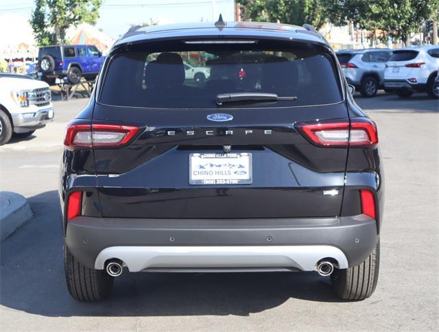 new 2025 Ford Escape car, priced at $39,995