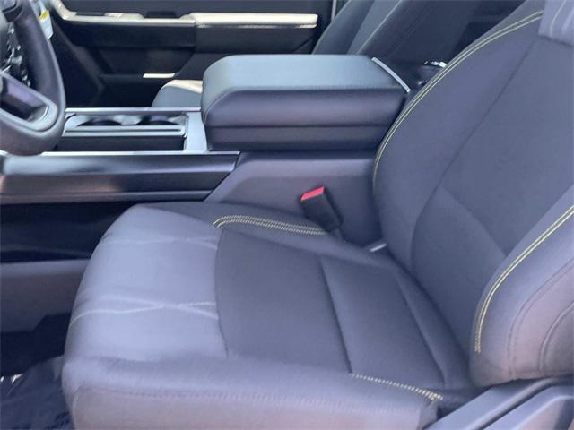 new 2025 Ford F-150 car, priced at $50,910