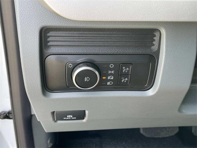 new 2025 Ford F-450 car, priced at $58,985