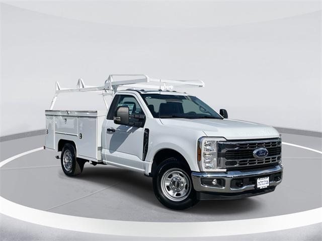 new 2025 Ford F-350 car, priced at $69,441